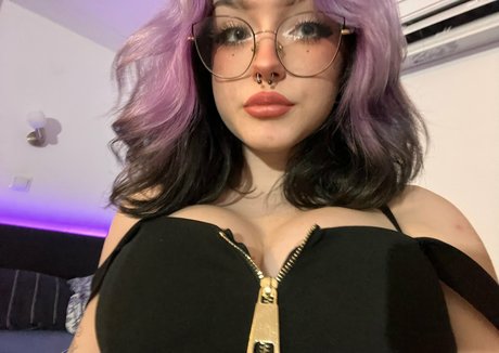 Photo nue de fuite OnlyFans de Miniasuna
