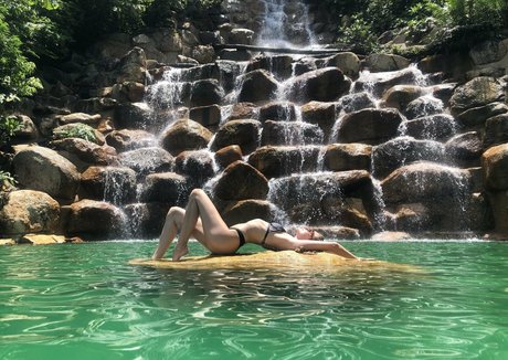Photo nue de fuite OnlyFans de Lexadarkfree