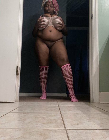 Photo nue de fuite OnlyFans de Famousstarkmarie