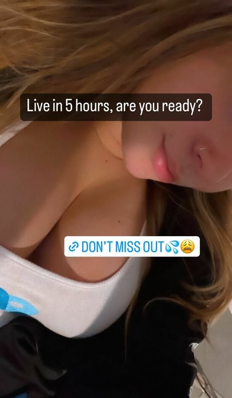 Photo nue de fuite OnlyFans de Allison Mae