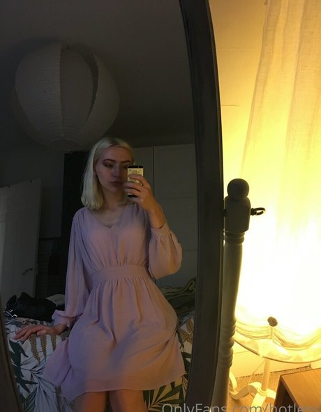 Photo nue de fuite OnlyFans de Hotless