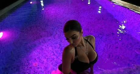 Photo nue de fuite OnlyFans de Rashel Kolaneci