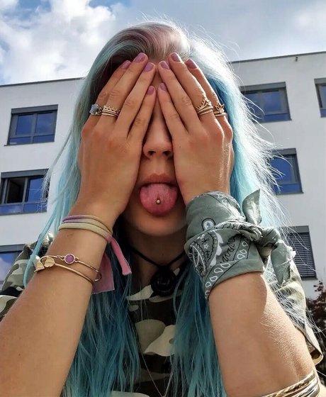 Photo nue de fuite OnlyFans de Caroline Haas