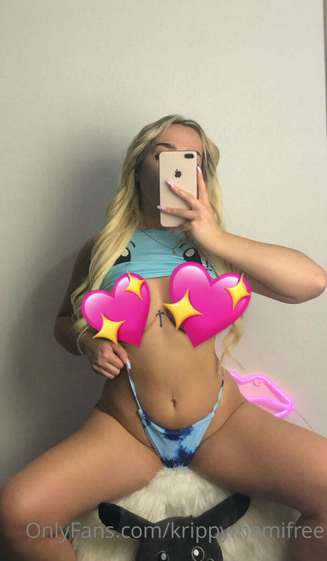 Photo nue de fuite OnlyFans de Krippymamifree