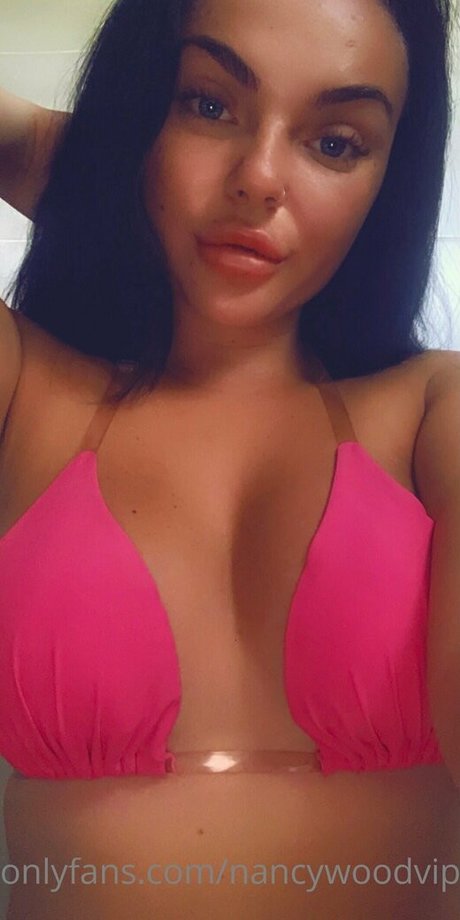 Photo nue de fuite OnlyFans de Nancywood2