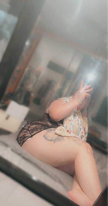 Photo nue de fuite OnlyFans de Missiemo