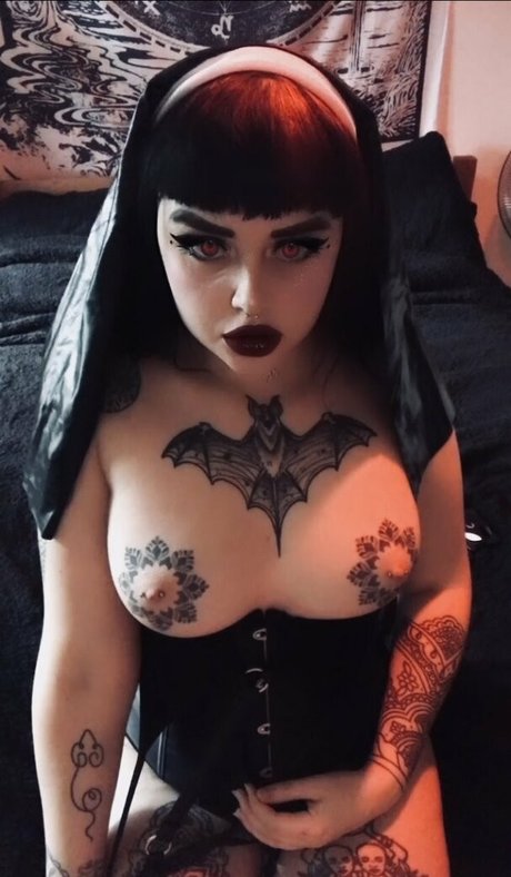 Photo nue de fuite OnlyFans de Diilestrange