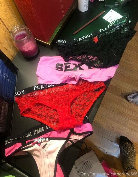 Photo nue de fuite OnlyFans de Leatherhoe666
