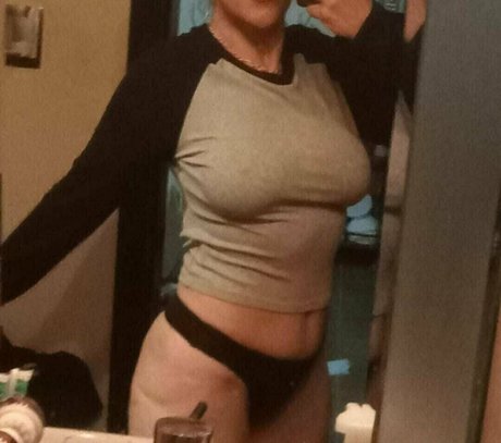 Photo nue de fuite OnlyFans de Fantasymommy