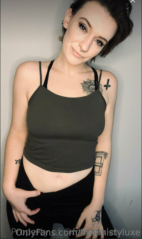 Photo nue de fuite OnlyFans de Freemistyluxe