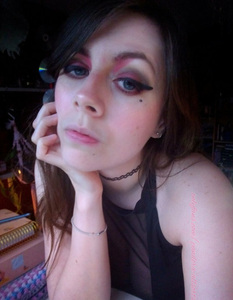 Photo nue de fuite OnlyFans de Pandoraallsortsfree