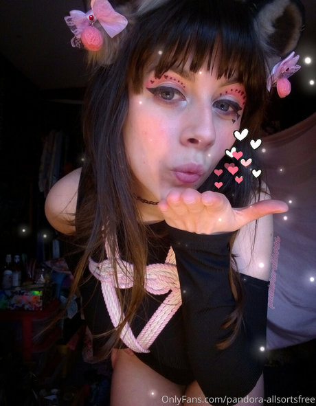 Photo nue de fuite OnlyFans de Pandoraallsortsfree