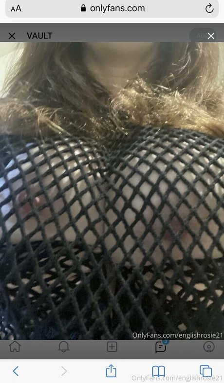 Photo nue de fuite OnlyFans de Englishrosie21