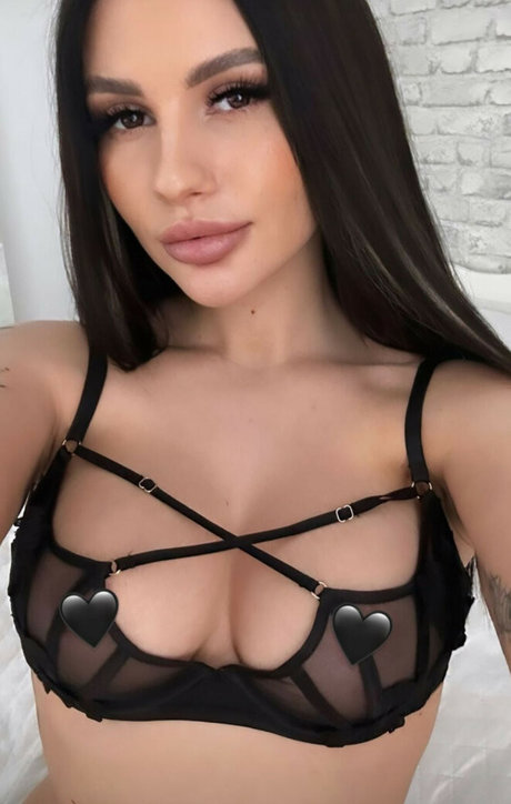 Photo nue de fuite OnlyFans de Wutonbaby