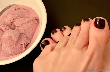 Jewelsfeetandtoes