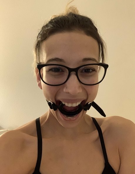 Photo nue de fuite OnlyFans de Realgarnetrose