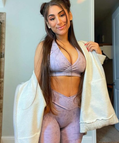 Photo nue de fuite OnlyFans de Lotsofbunnies