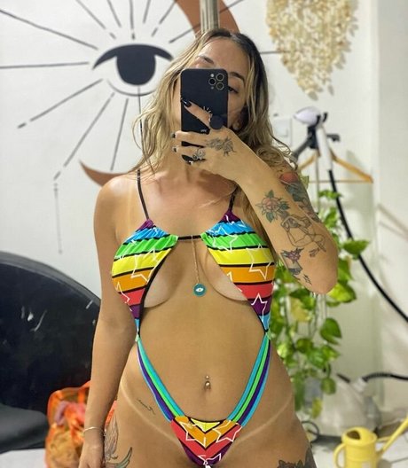 Photo nue de fuite OnlyFans de Sil Sexy Pole