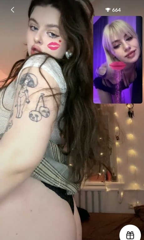 Photo nue de fuite OnlyFans de Cherry Pie
