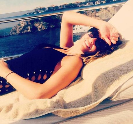 Photo nue de fuite OnlyFans de Samia Ghadie