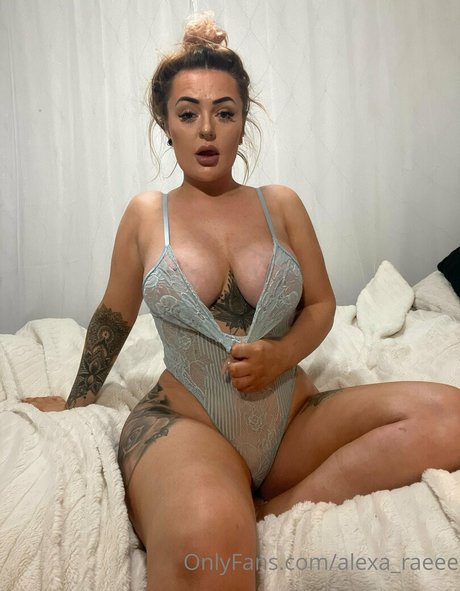 Photo nue de fuite OnlyFans de Alexaraeee