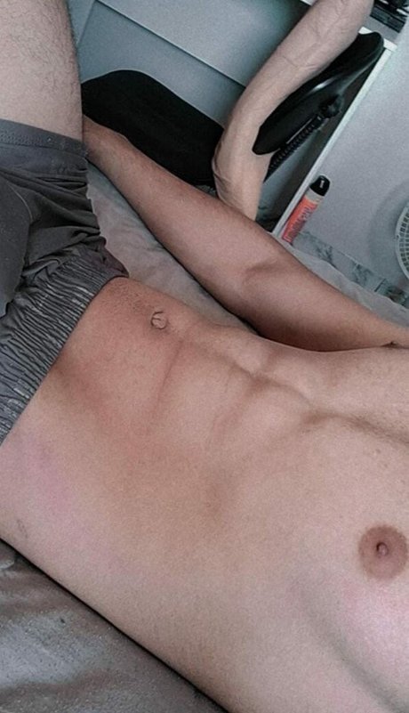 Photo nue de fuite OnlyFans de Mattsuu