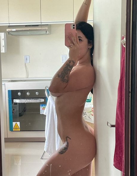 Photo nue de fuite OnlyFans de Giuhell