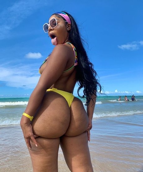 Photo nue de fuite OnlyFans de Katana