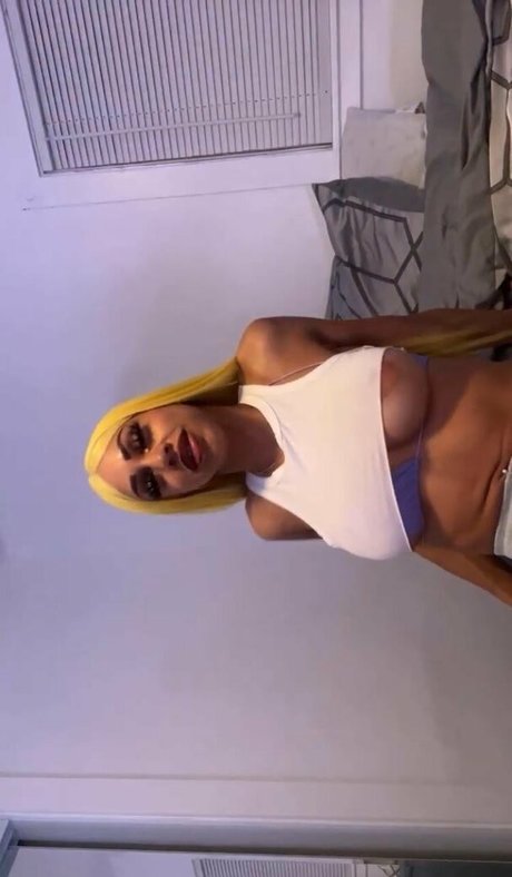 Photo nue de fuite OnlyFans de Iamsosunny