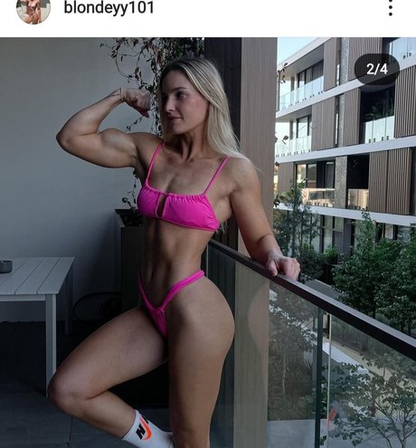 Photo nue de fuite OnlyFans de Blondeyy101