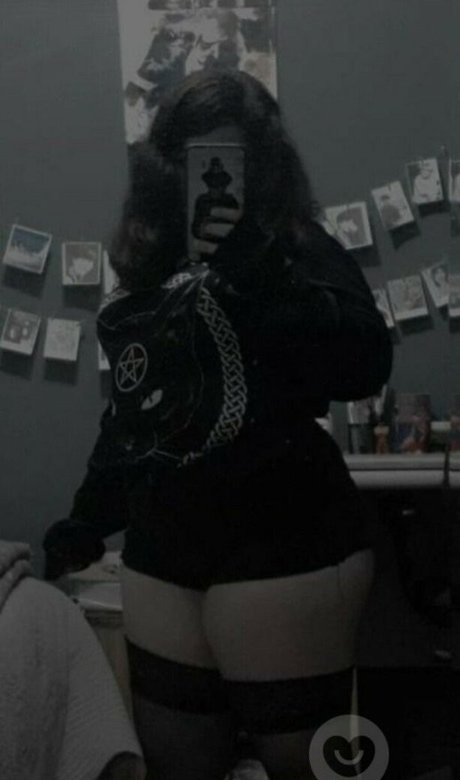 Photo nue de fuite OnlyFans de Draconiarv