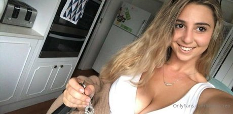 Photo nue de fuite OnlyFans de Wears Ren