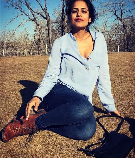 Photo nue de fuite OnlyFans de Agam Darshi