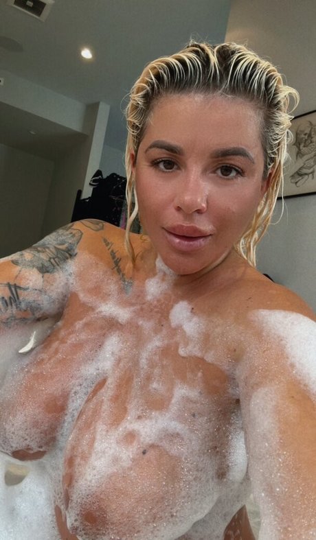 Photo nue de fuite OnlyFans de Raluval