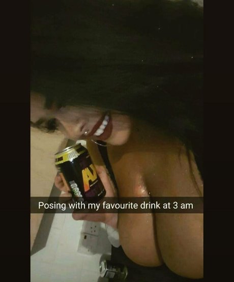 Photo nue de fuite OnlyFans de Megan Carys Gomer
