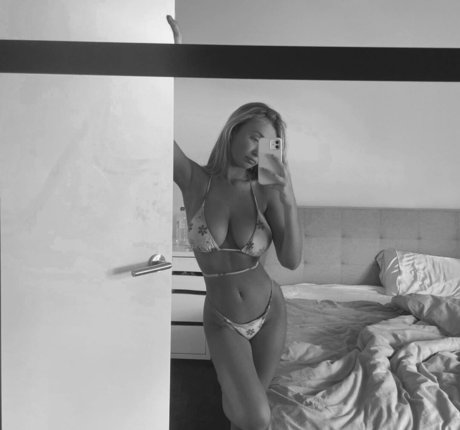 Photo nue de fuite OnlyFans de Lauren Stephens