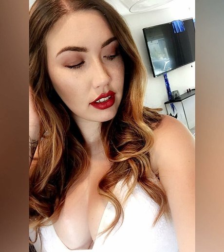 Jenna Ashley
