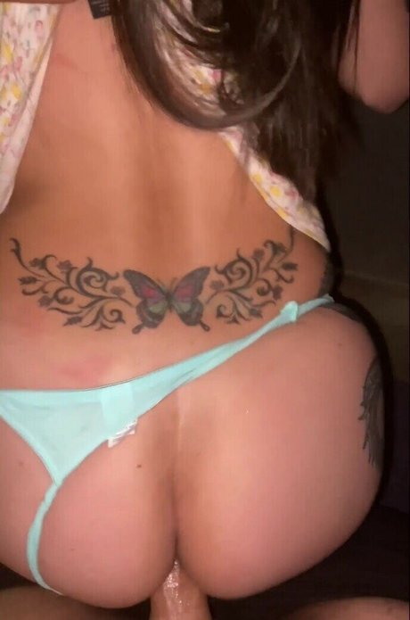 Photo nue de fuite OnlyFans de Badvanne