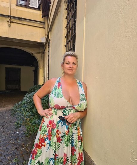 Photo nue de fuite OnlyFans de Patirose