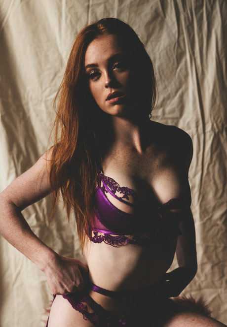 Photo nue de fuite OnlyFans de Redalertfox