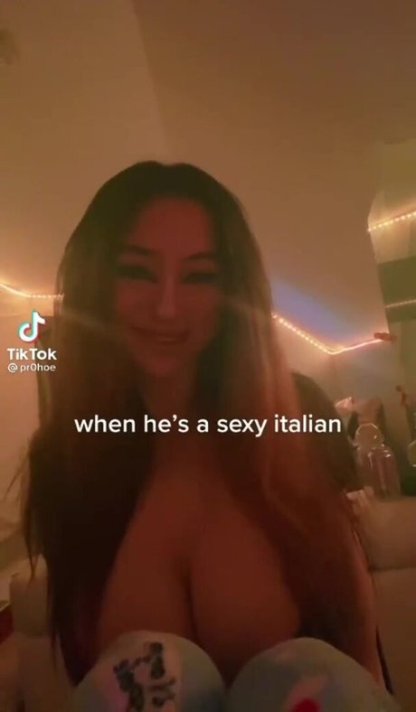 Ava Francisca