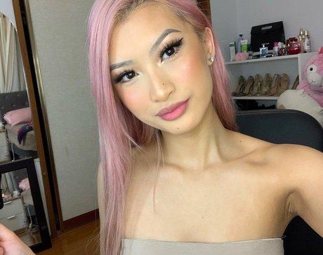 Photo nue de fuite OnlyFans de Nancy Huynh