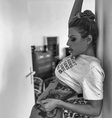 Photo nue de fuite OnlyFans de Nessyfox