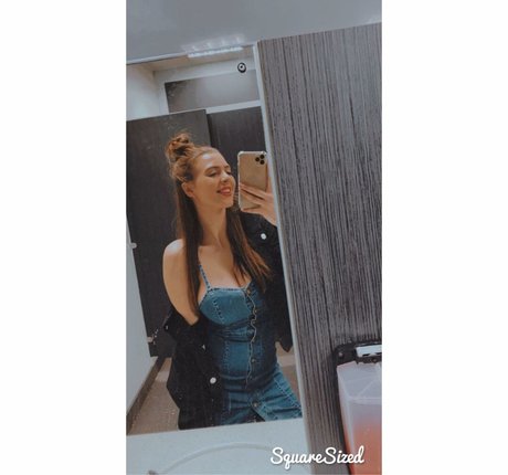 Photo nue de fuite OnlyFans de Chelsea Rowlinson