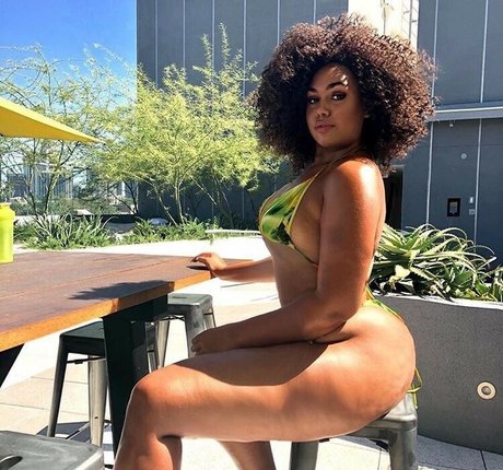 Alexus Danisha