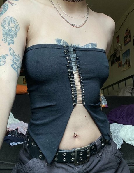 Gothbimboxxx