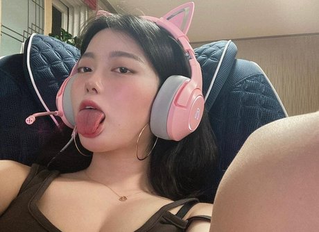 Photo nue de fuite OnlyFans de Mihye02