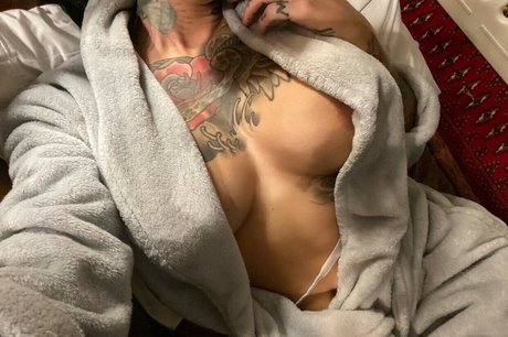 Photo nue de fuite OnlyFans de Zahrainchains