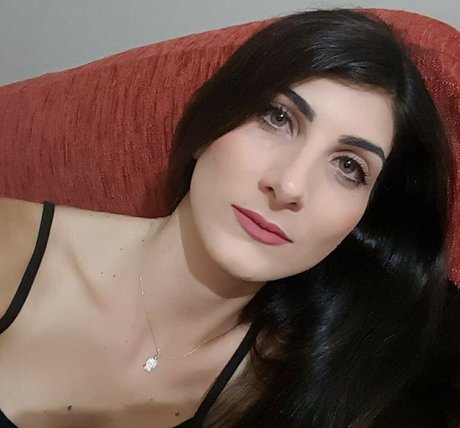 Photo nue de fuite OnlyFans de Katerina Darkadaki