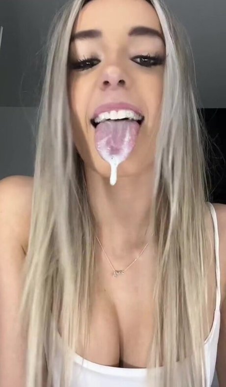 Photo nue de fuite OnlyFans de Alex Fox